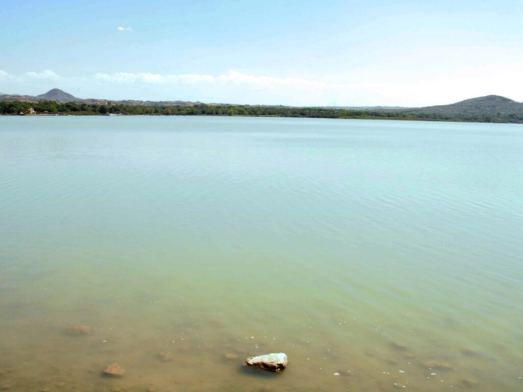 laguna de Tuxpan Iguala