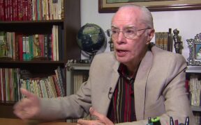 Arturo Ortiz Wadgymar, política energética