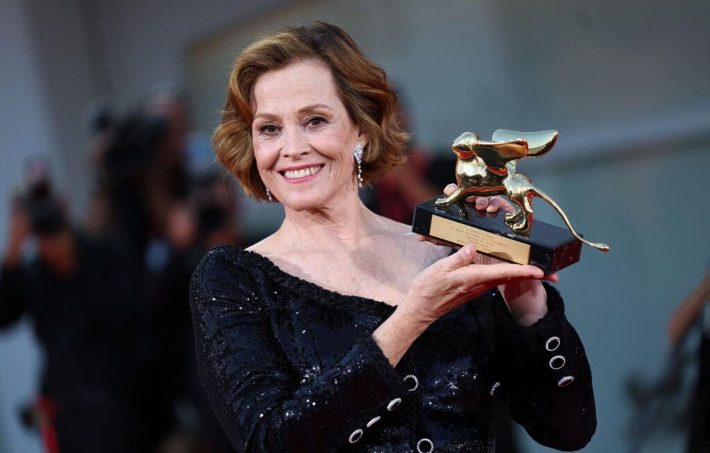 Sigourney Weaver