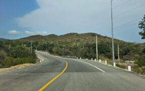La iniciativa busca que toda infraestructura carretera en México cumpla principios de sustentabilidad ambiental y supervisión de Semarnat.