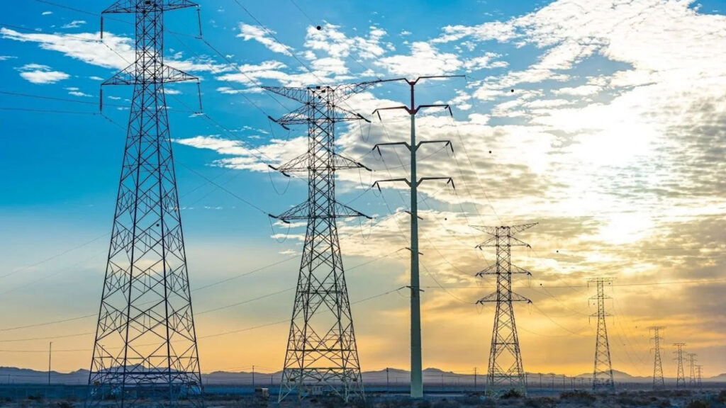 La CFE destinará más de 163 mil millones de pesos para beneficiar a más de 50 millones de usuarios en México hacia 2030.