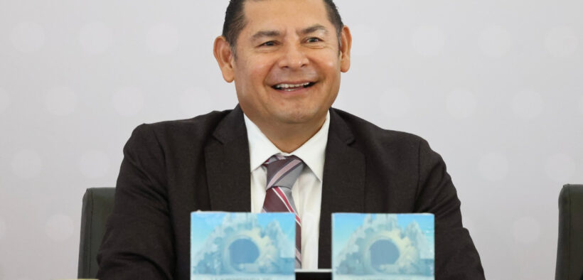 El Gobierno de Puebla y la UNAM realizan estudios preliminares para determinar la presencia de litio en la región Mixteca.