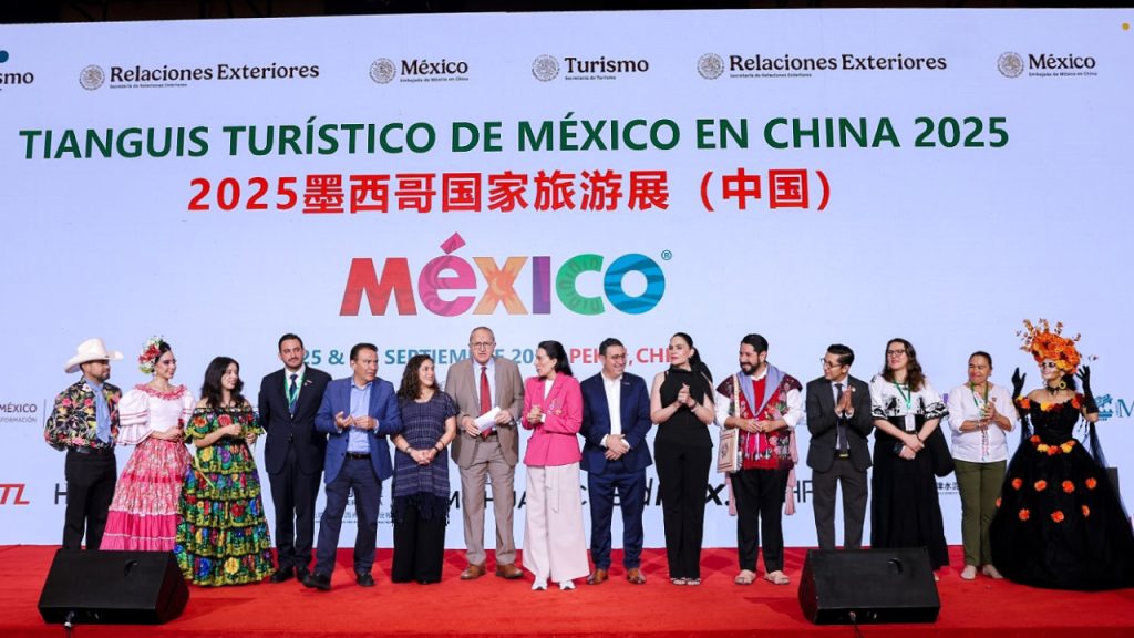 CDMX impulsa turismo en China y Japón con acuerdos estratégicos, nuevas guías en mandarín y promoción cultural durante el Tianguis Turístico.