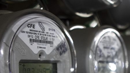 Aquí te contamos todo acerca de cómo instalar un segundo medidor de la CFE en tu domicilio: los requisitos y cómo solicitarlo.