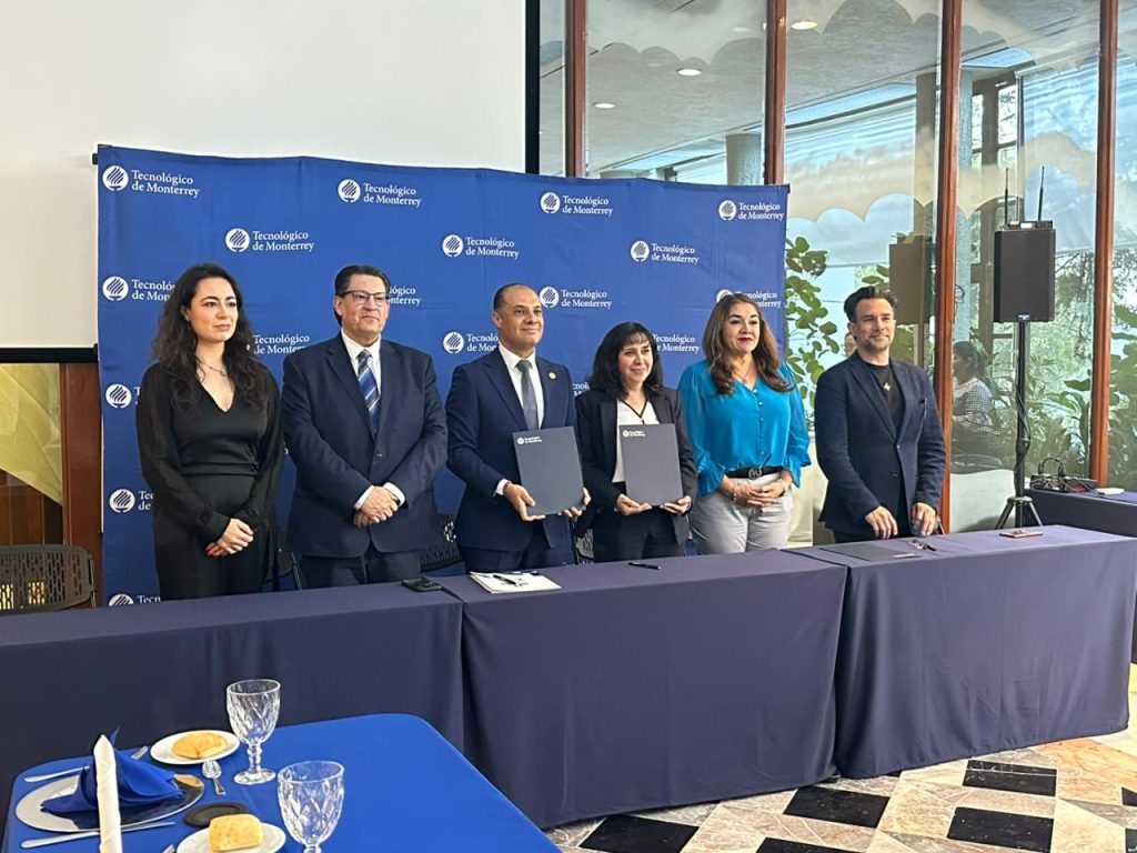 ANIPAC y Tec de Monterrey, Estado de México, firman convenio para impulsar talento e innovación en la industria del plástico